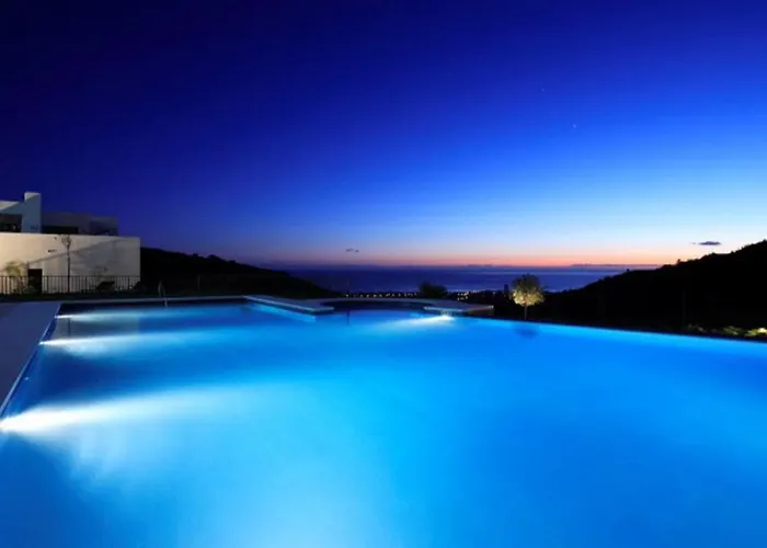 Luxury Penthouse 아파트 마르베야